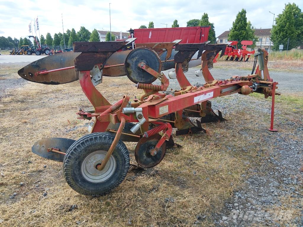 Agrolux 4975 双向犁
