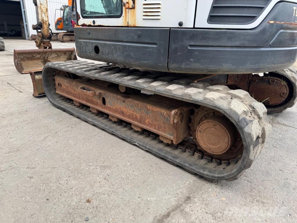 Bobcat E85 (11535) Средни екскаватори 7т - 12т