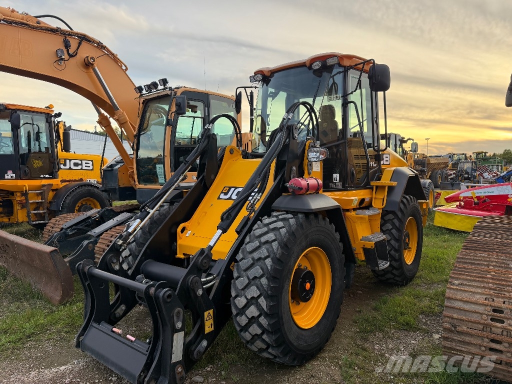 JCB 411 HT 1.100tim Rataslaadurid