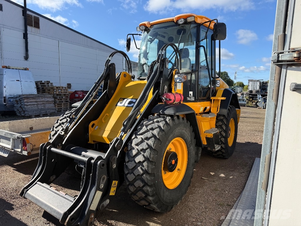 JCB 411 HT 1.100tim Rataslaadurid