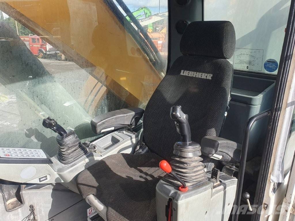 Liebherr LH 24 M Stroje pre manipuláciu s odpadom