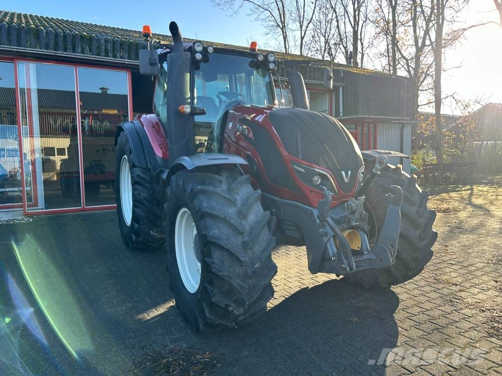 Valtra T234A Traktorer