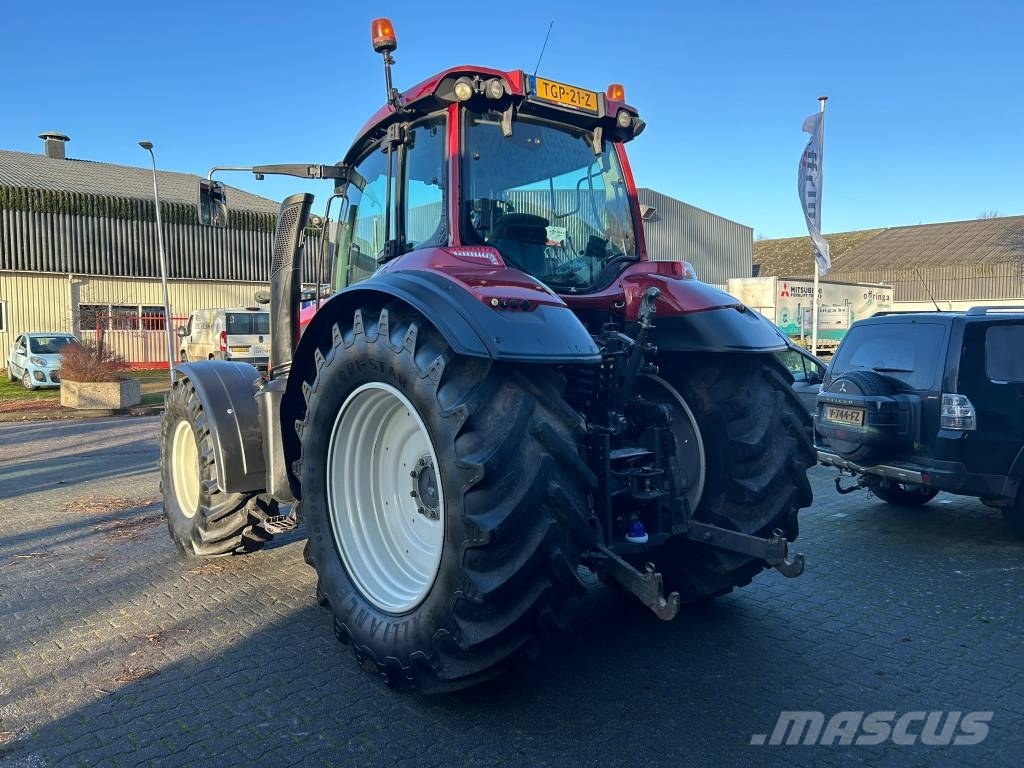 Valtra T234A Traktorer
