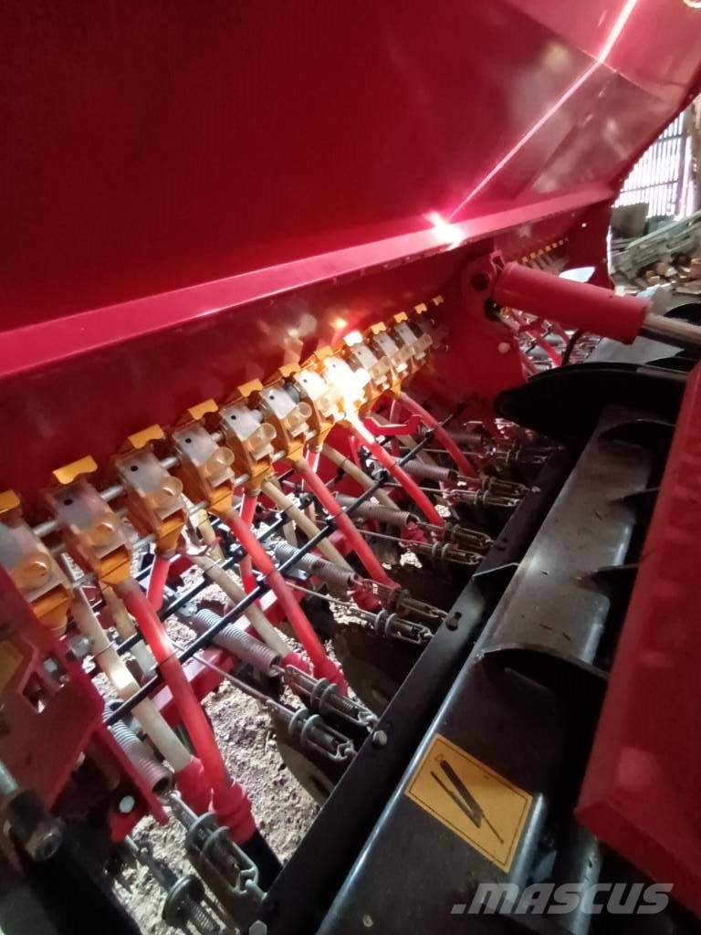 Junkkari 3000 Perforadoras combinadas
