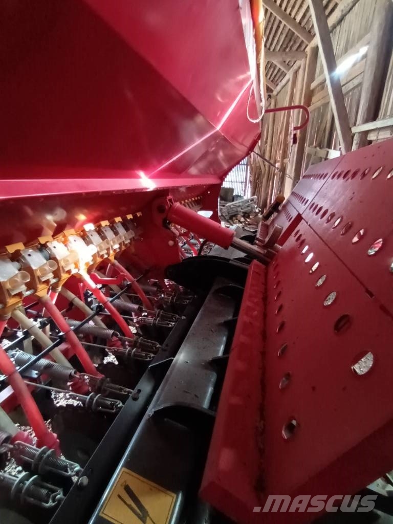 Junkkari 3000 Perforadoras combinadas