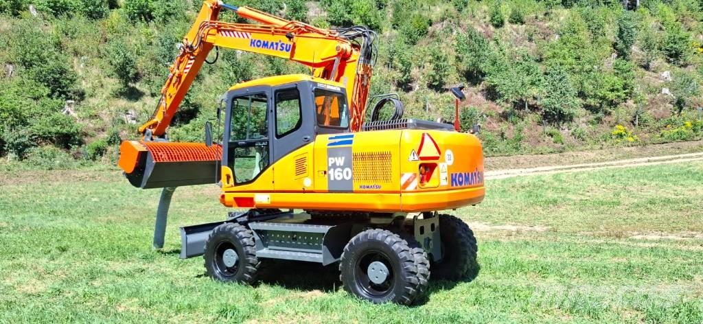 Komatsu PW 160-7 Wielgraafmachines