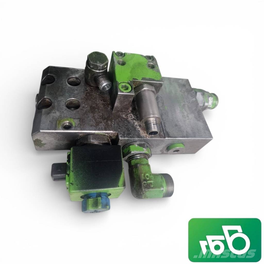 Merlo P 40.7 Hydraulic Cylinder Lock 08394703043501B 底盤和懸架