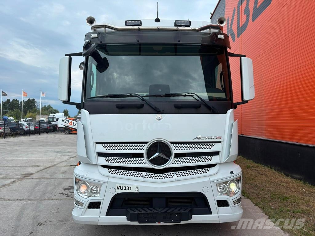 Mercedes-Benz Actros 2546 6x2*4 BOX L=8338 mm Camiones de ganado