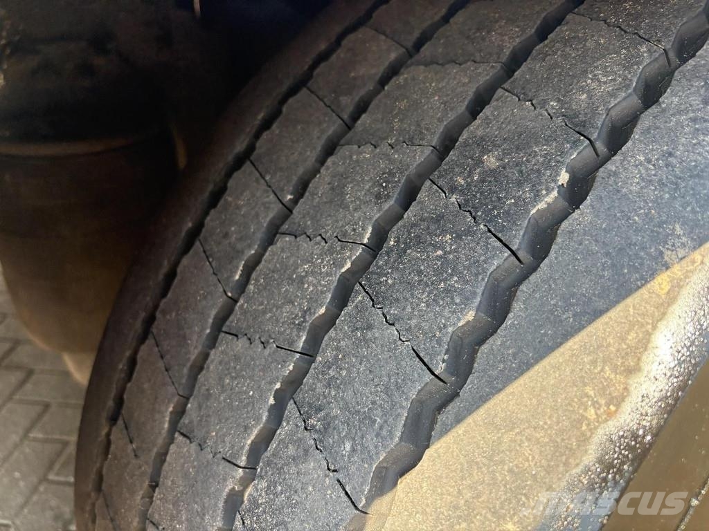 Scania R 480 6X2 + 3 PEDALS + STEERING AXLE + EURO 5 + AL Trasportatore per veicoli