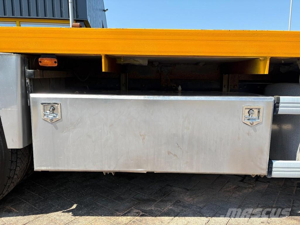 Scania R 480 6X2 + 3 PEDALS + STEERING AXLE + EURO 5 + AL Trasportatore per veicoli