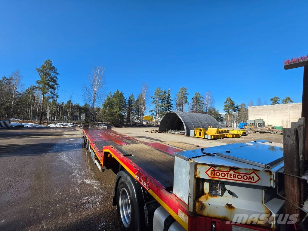 Nooteboom OSDS-58-04V Puoliperävaunulavetit