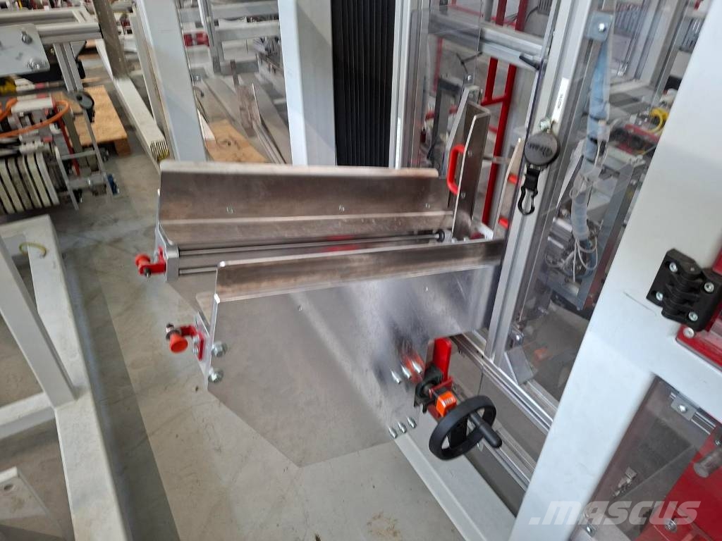 LINIA CASE-PACKER Z ROBOTEM STP CKVS-2 Other groundscare machines