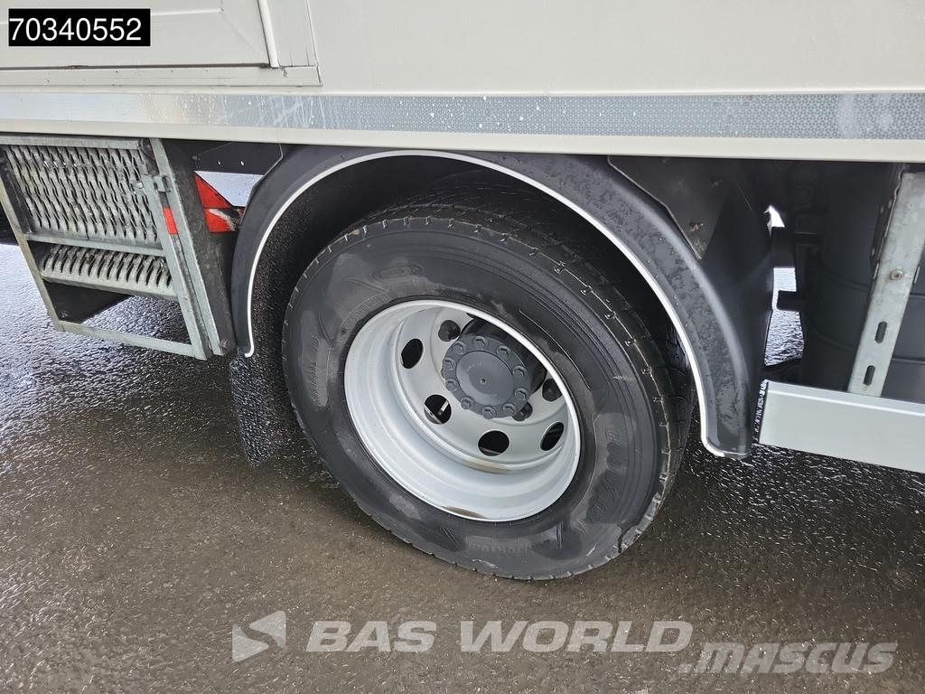DAF LF 260 4X2 14t NL-Truck PTO + aggregate 1500kg Lad Bakwagens met gesloten opbouw