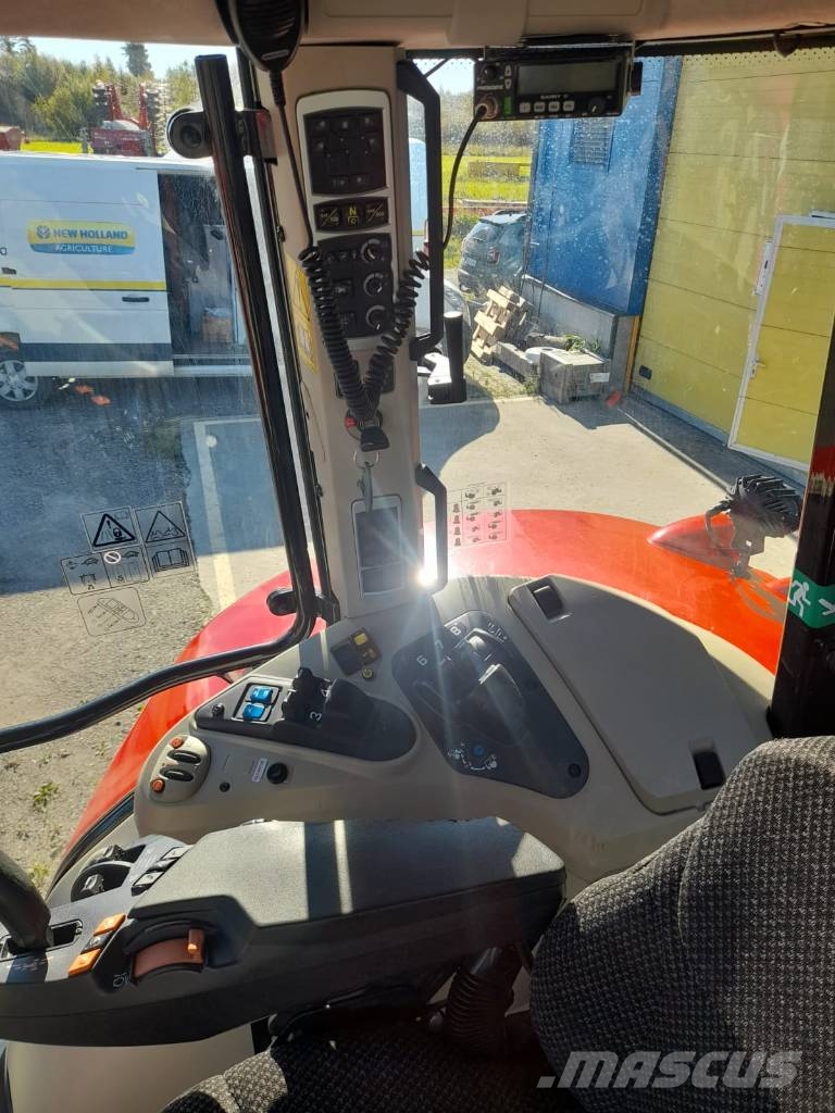 Massey Ferguson 7718S Traktorid