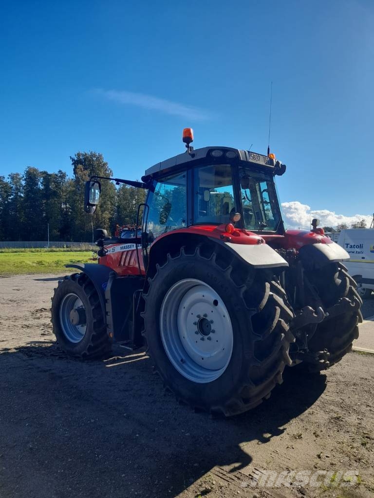 Massey Ferguson 7718S Traktorid