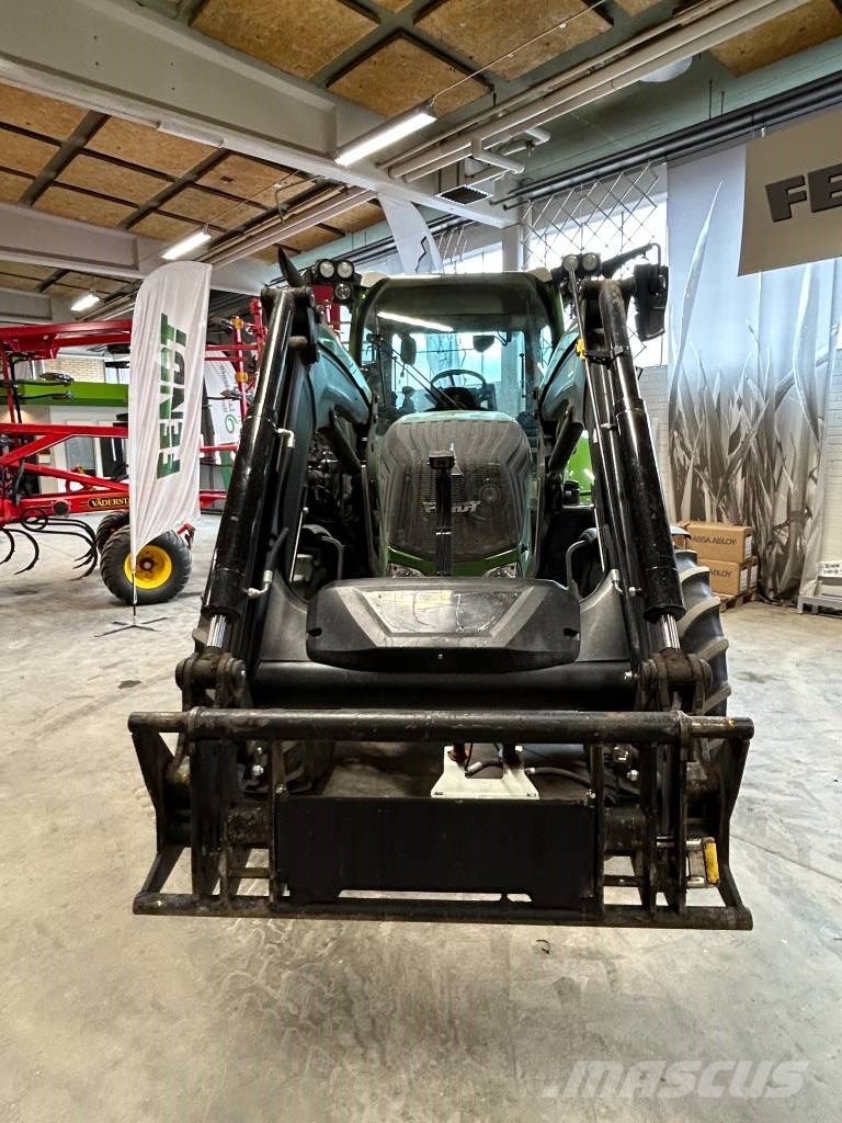 Fendt 312 Vario Tractors