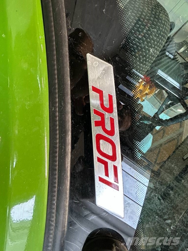 Fendt 312 Vario Tractors
