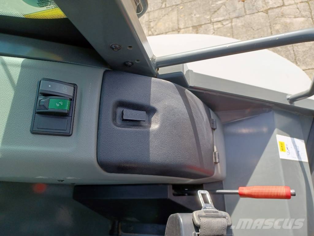 Kramer 5075 Φορτωτές με λάστιχα (Τροχοφόροι)