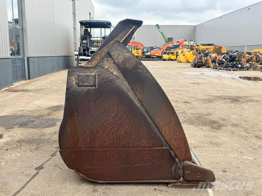 CAT Loading bucket 972/980 Pistoane