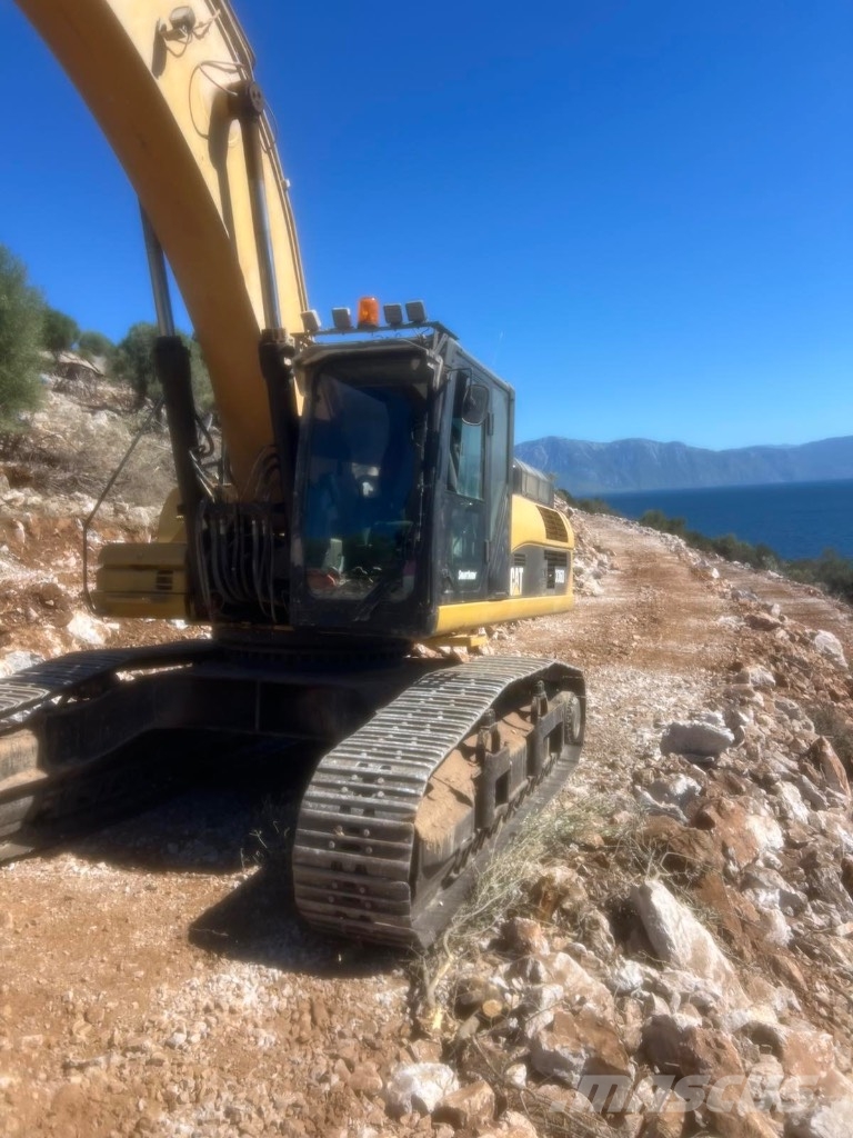 CAT 336 D L 大型油圧ショベル12t以上（パワーショベル・ユンボ）