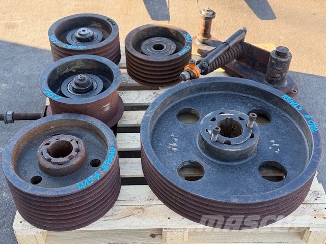 Doppstadt AK 530 Pulleys and hubs – complete set Flishuggere / neddelere