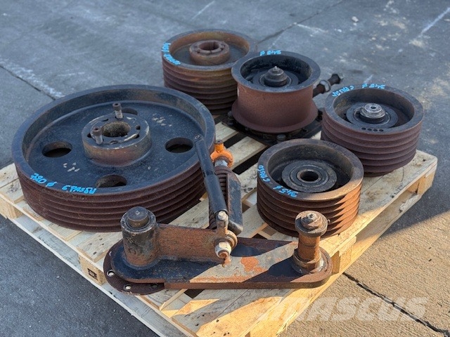Doppstadt AK 530 Pulleys and hubs – complete set Flishuggere / neddelere