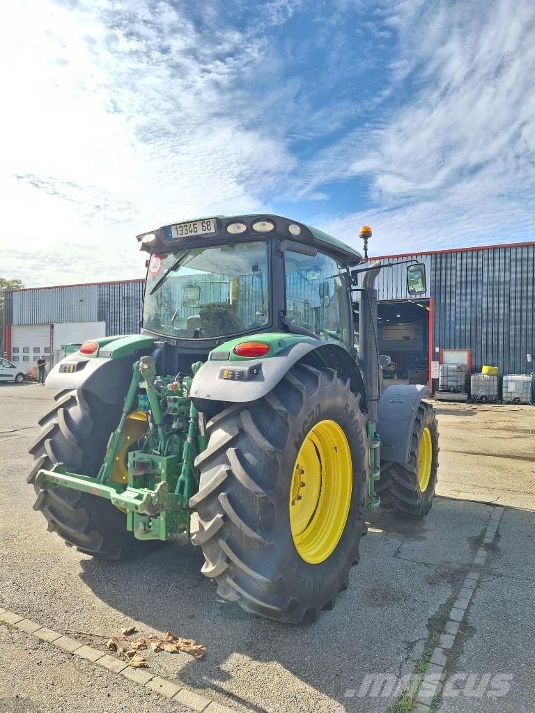 John Deere 6140R Tractoren