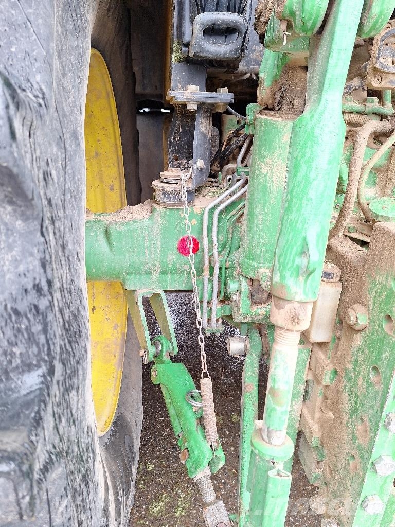 John Deere 6140R Трактори