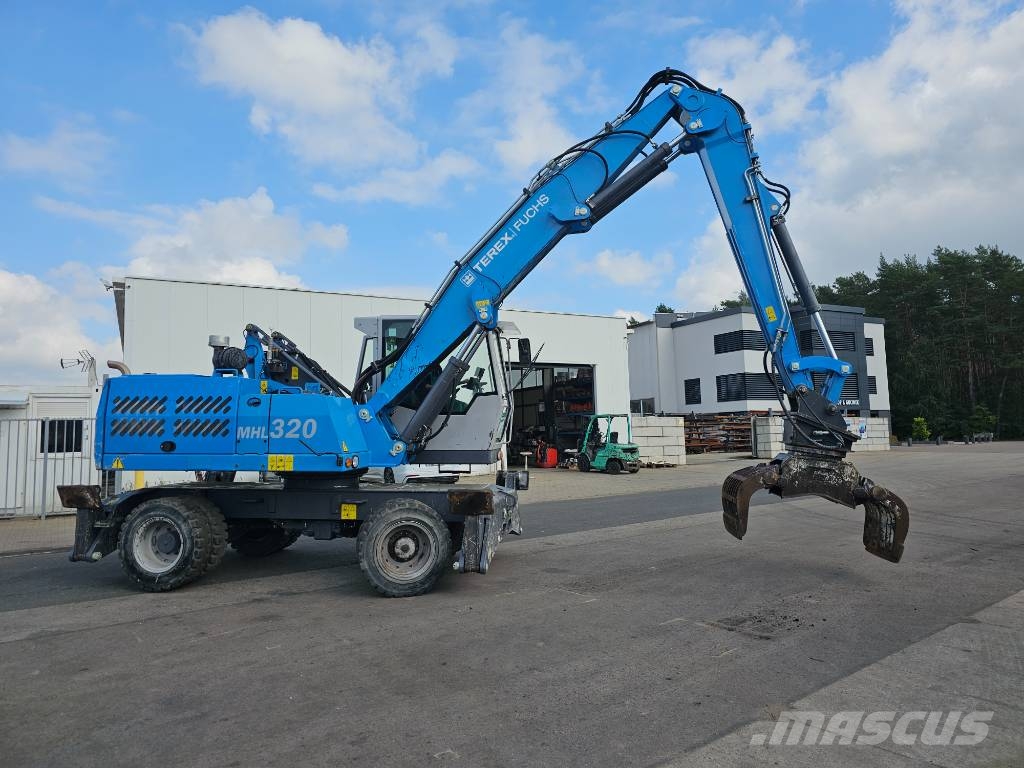 Fuchs MHL 320 Materjalikäitlusmasinad