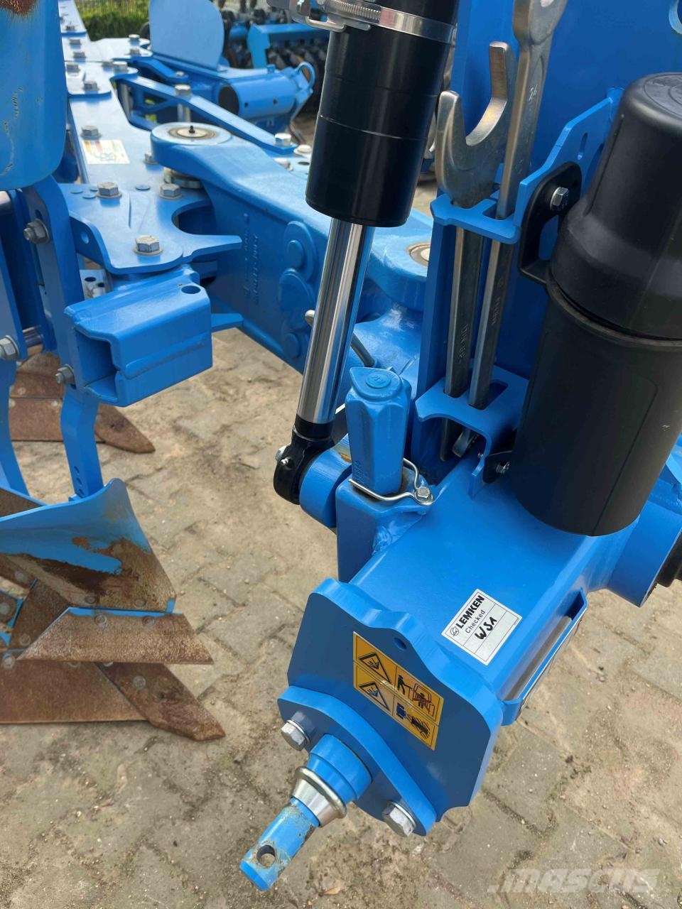 Lemken Juwel 7 M 4 N 100 Navadni plugi