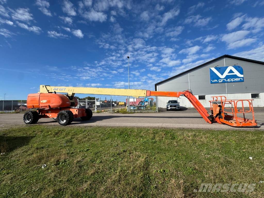 JLG 860 SJ Articulated boom lifts