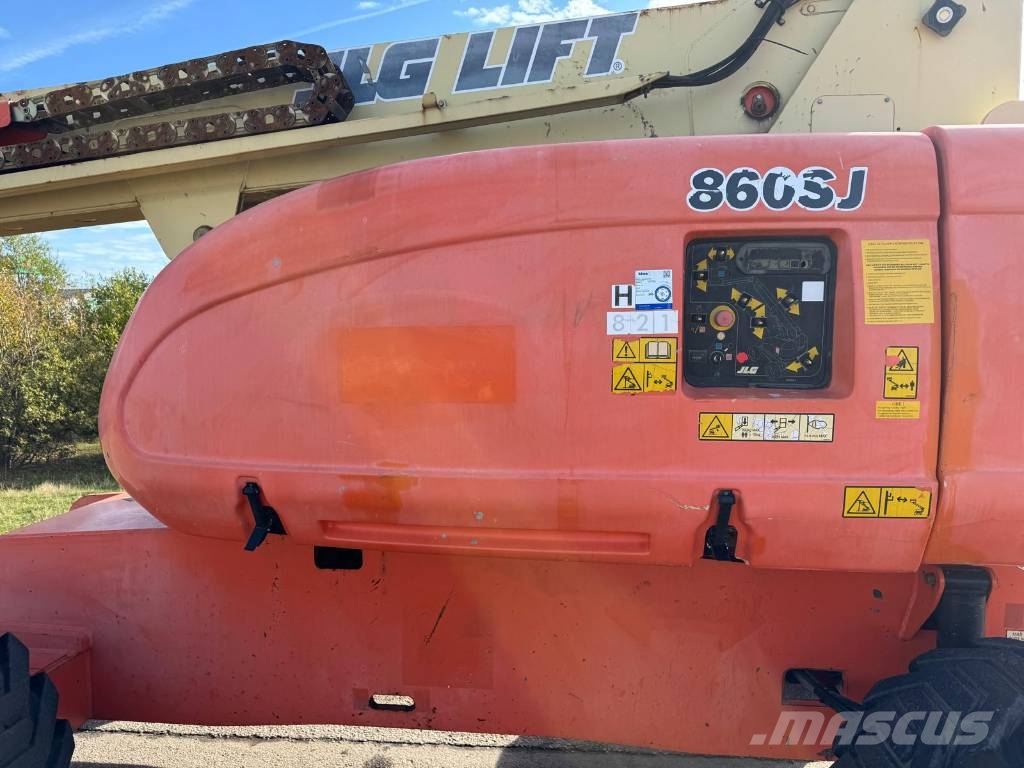 JLG 860 SJ Articulated boom lifts