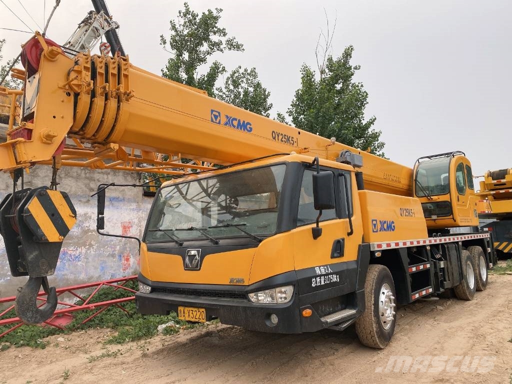 XCMG XCT 25 Всъдеходни кранове