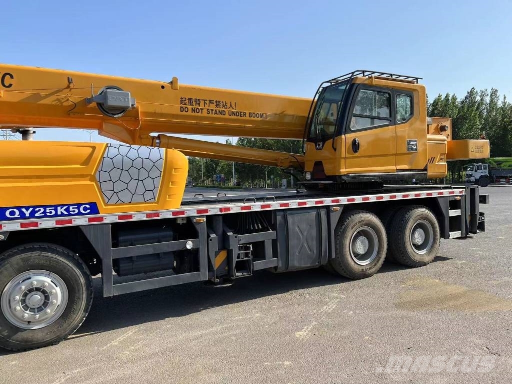 XCMG XCT 25 Всъдеходни кранове
