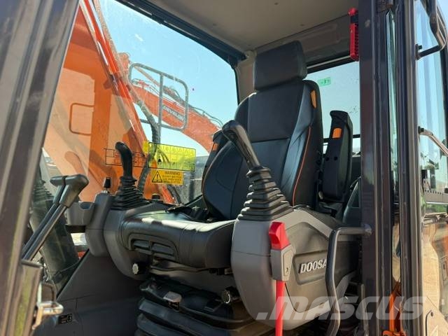 Doosan / DEVELON DX140LCR-7 Bageri guseničari