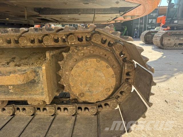Doosan / DEVELON DX140LCR-7 Bageri guseničari