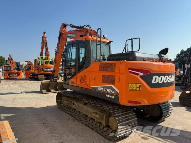 Doosan / DEVELON DX140LCR-7 Bageri guseničari