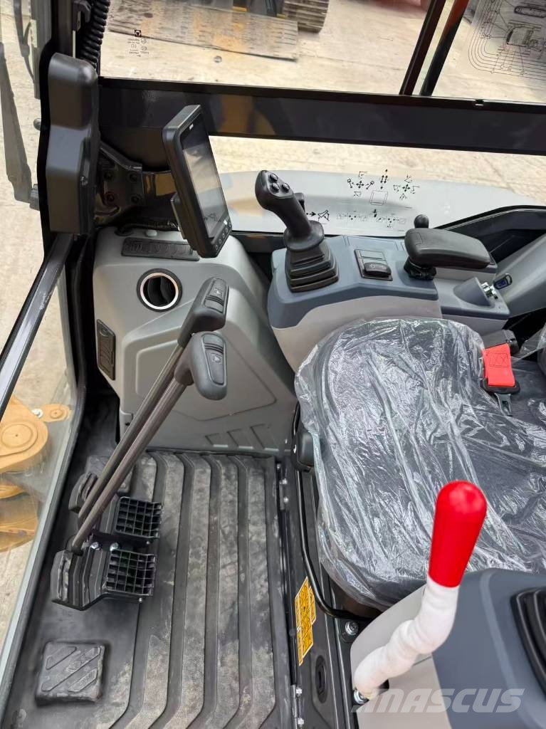 XCMG XE 35 U Мини-экскаваторы