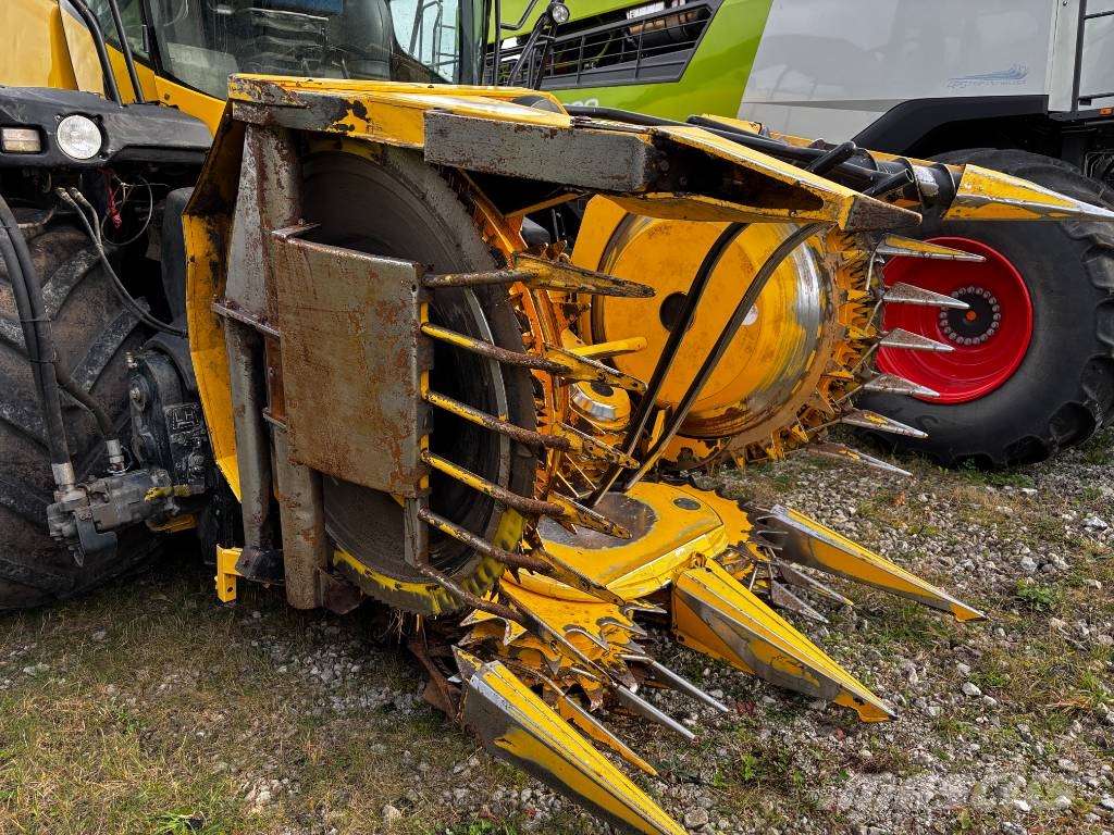 New Holland FR 600 Ensileuse automotrice