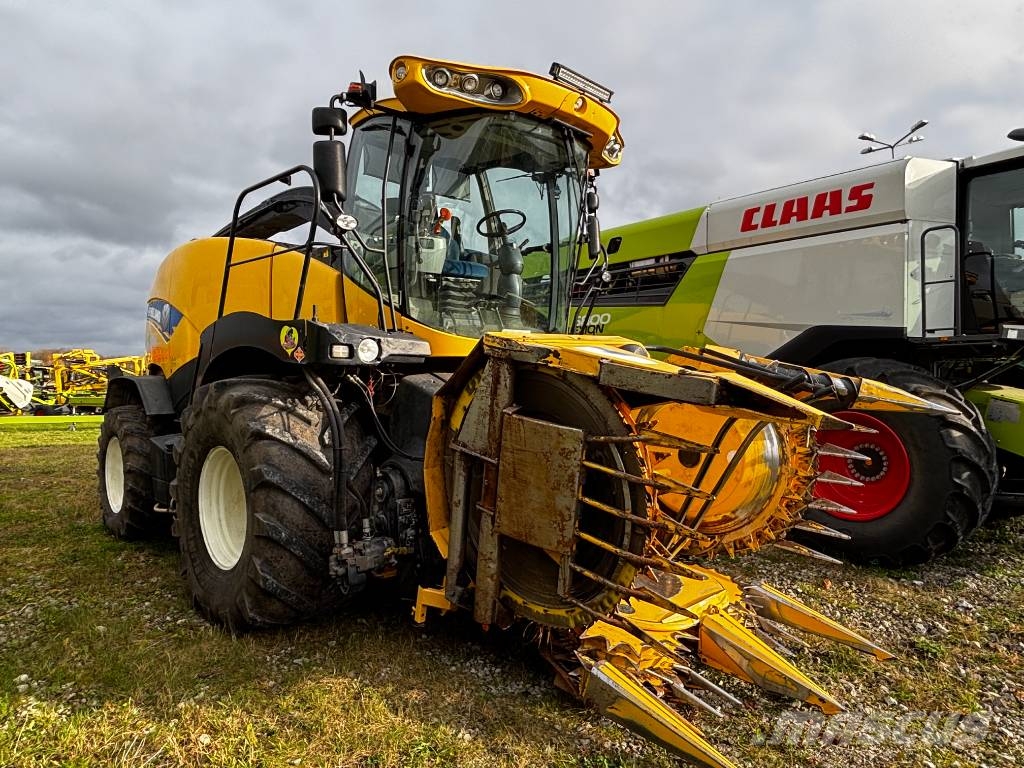 New Holland FR 600 Ensileuse automotrice