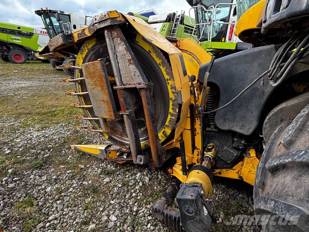 New Holland FR 600 Ensileuse automotrice