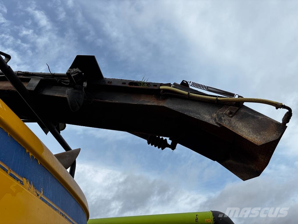 New Holland FR 600 Ensileuse automotrice