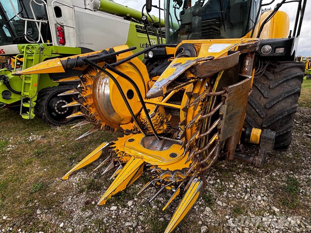 New Holland FR 600 Ensileuse automotrice