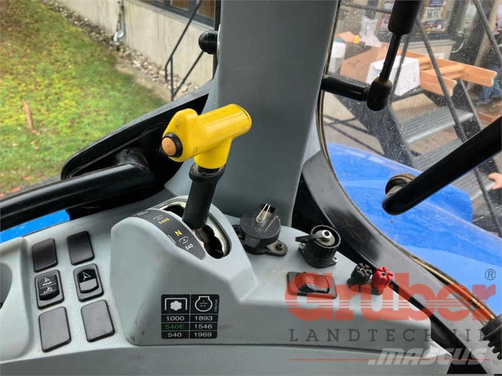 New Holland T7.210 SWII MY18 Tractors