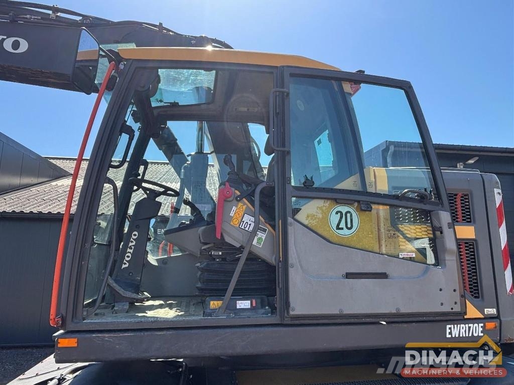 Volvo EWR 170E triple boom - blade + outriggers - 5800 h Specijalni kopači