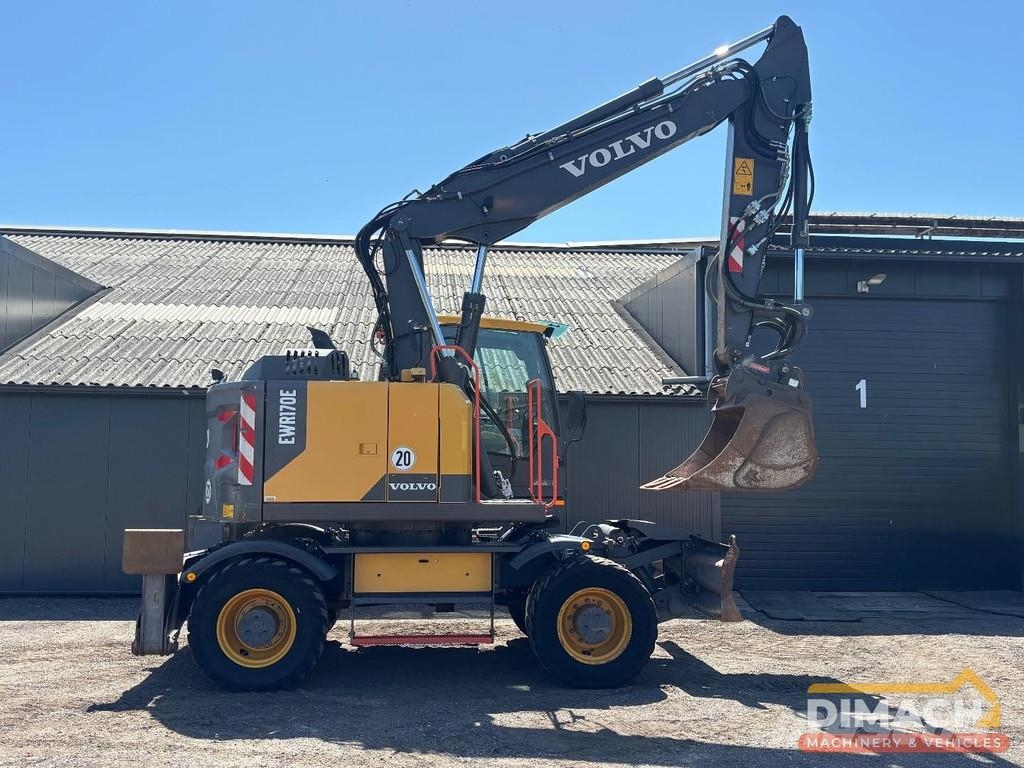 Volvo EWR 170E triple boom - blade + outriggers - 5800 h Specijalni kopači
