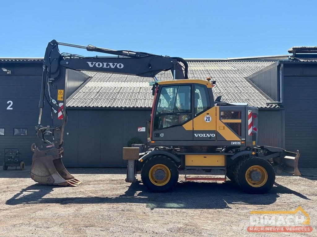 Volvo EWR 170E triple boom - blade + outriggers - 5800 h Specijalni kopači