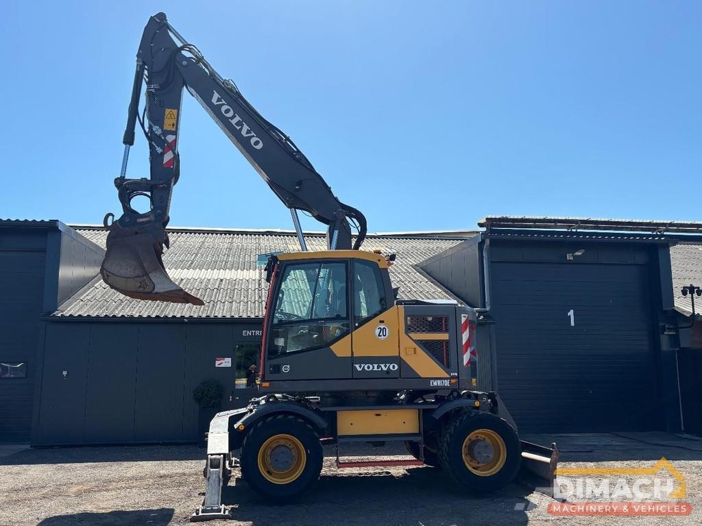 Volvo EWR 170E triple boom - blade + outriggers - 5800 h Specijalni kopači
