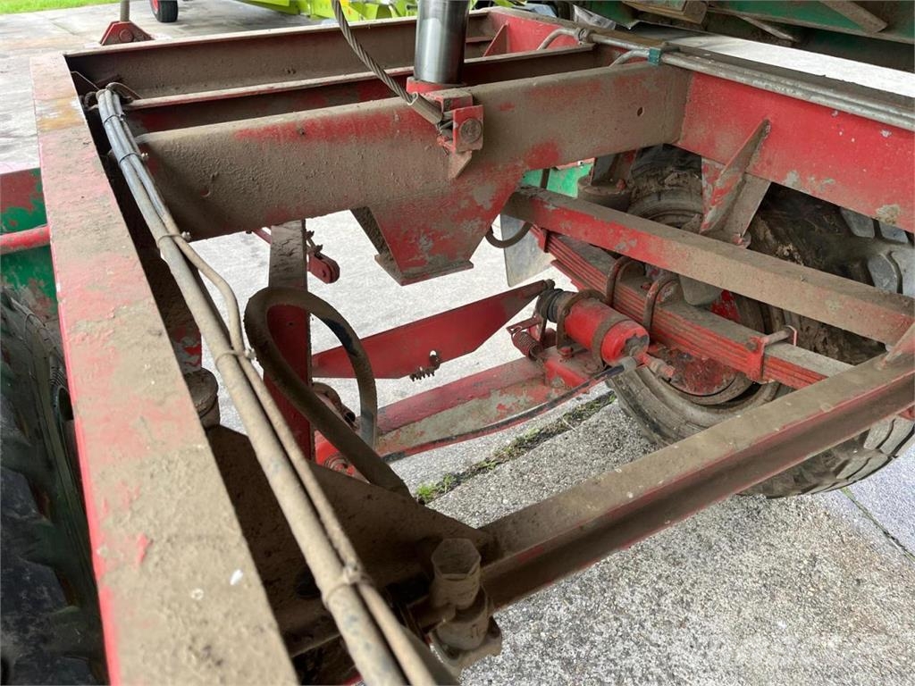 Fortschritt HW 80 Silageaufbau Прочие сельхоз-прицепы