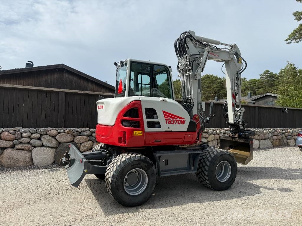 Takeuchi TB370 W Ratasekskavaatorid